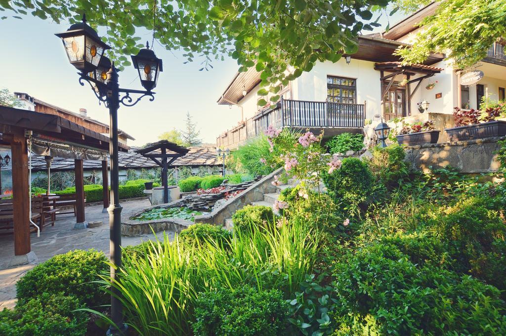 Family Hotel Fenerite Габрово Екстер'єр фото